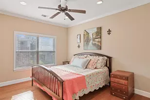 5 Harbor Ln, Kemah, TX 77565 - Photo 17