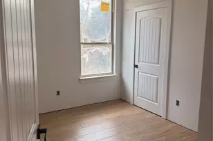 3910 Sunrise Ln, Damon, TX 77430 - Photo 9