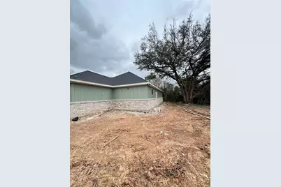 3910 Sunrise Lane, Damon, TX 77430 - Photo 5