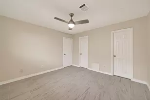 11118 Stroud Dr, Houston, TX 77072 - Photo 25