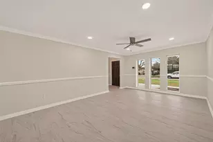 11118 Stroud Dr, Houston, TX 77072 - Photo 5