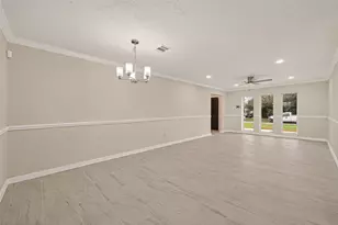 11118 Stroud Dr, Houston, TX 77072 - Photo 9