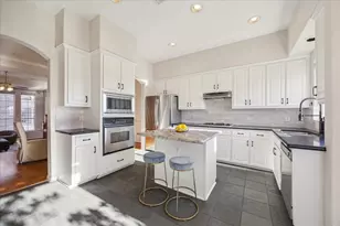 1839 Stacy Crest, Houston, TX 77008 - Photo 7