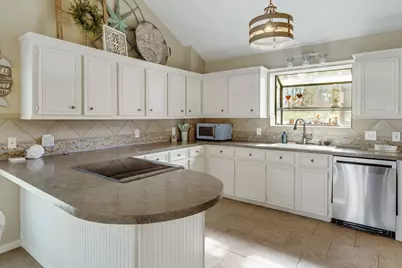 81 Harbour Point Circle, Coldspring, TX 77331 - Photo 11