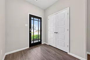 9259 Grace Rdg Dr, Willis, TX 77318 - Photo 3