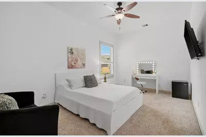 32802 Wesleyan Court, Fulshear, TX 77441 - Photo 29