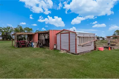 1014 N Shipp Street, Madisonville, TX 77864 - Photo 47