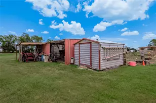 1014 N Shipp St, Madisonville, TX 77864 - Photo 47