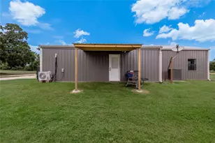 1014 N Shipp St, Madisonville, TX 77864 - Photo 37