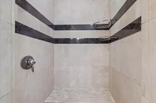 5104 Fairmont St, Houston, TX 77005 - Photo 21