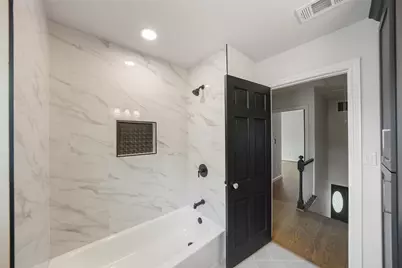 3809 Southmore Boulevard, Houston, TX 77004 - Photo 21