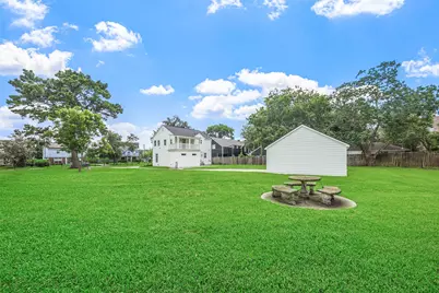 3809 Southmore Boulevard, Houston, TX 77004 - Photo 15