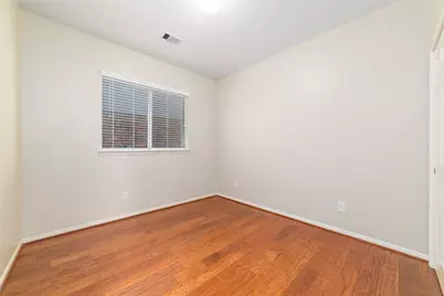 8923 Willow Wind Ln, Houston, TX 77083 - Photo 19