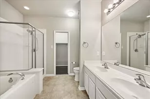 1711 Quiet Pond Dr, Sugar Land, TX 77479 - Photo 13