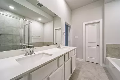 16519 Texas Hill Country Road, Cypress, TX 77433 - Photo 27