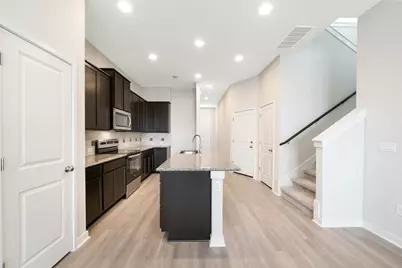 15008 Forum Avenue, Austin, TX 78660 - Photo 9