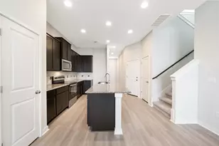 15008 Forum Ave, Austin, TX 78660 - Photo 9