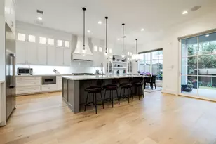 1918 Woodhead St, Houston, TX 77019 - Photo 21