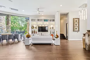 5 W Shady Ln, Houston, TX 77063 - Photo 5