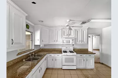 3026 Fairhope Street, Houston, TX 77025 - Photo 5