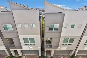 325 Eado Park Cir, Houston, TX 77020 - Photo 1