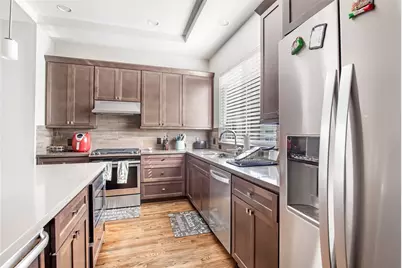 325 Eado Park Circle, Houston, TX 77020 - Photo 11