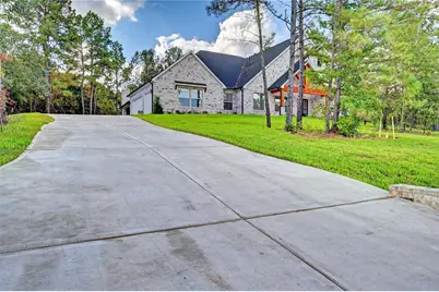 26127 E Crown Crossing Drive, Montgomery, TX 77316 - Photo 1