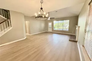 2915 Veva Dr, Pearland, TX 77584 - Photo 9
