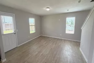 6831 Cortenridge Ln, Houston, TX 77048 - Photo 11