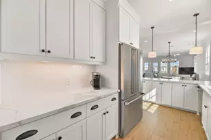 2502 Sunset Passage, Galveston, TX 77550 - Photo 19
