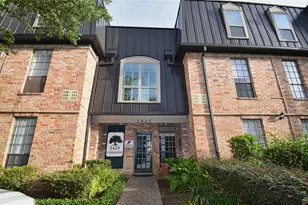 2425 Underwood St, Houston, TX 77030 - Photo 1
