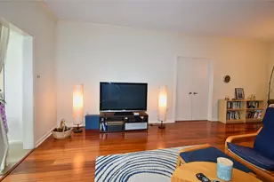 2425 Underwood St, Houston, TX 77030 - Photo 9