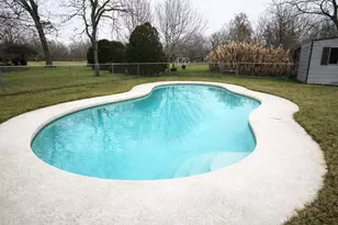 1310 S Caney Trail Dr, Wharton, TX 77488 - Photo 11