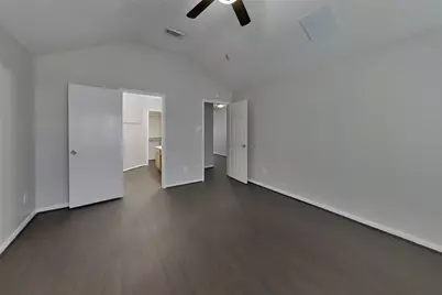 12230 Scarlet River Drive, Houston, TX 77044 - Photo 5