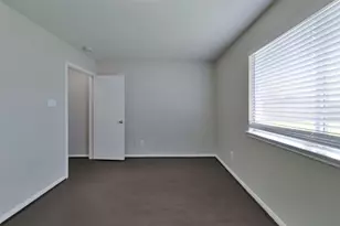 12230 Scarlet River Dr, Houston, TX 77044 - Photo 9