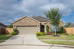 653 Iago Ct, League City, TX 77573 - Photo 1