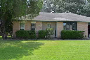 514 Bellmar Ln, Friendswood, TX 77546 - Photo 3