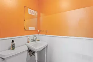 200 Bowling Alley Ln, Alvin, TX 77511 - Photo 17