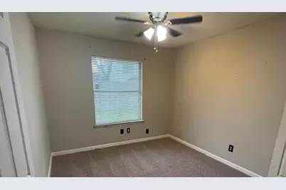 2025 Sandy Knoll Drive, Missouri City, TX 77489 - Photo 7
