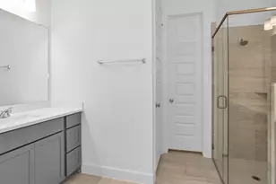 668 Crested Duck Ct, Willis, TX 77318 - Photo 5