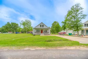 1345 Indian Hill Blvd, Livingston, TX 77351 - Photo 3