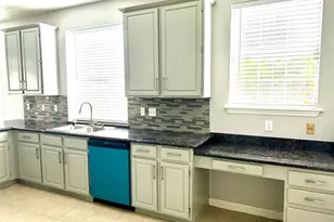 13703 Midfield Glen Ct, Houston, TX 77059 - Photo 5