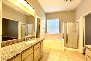 13703 Midfield Glen Ct, Houston, TX 77059 - Photo 9