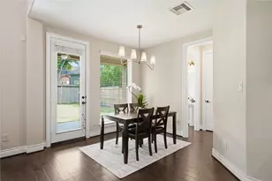 6429 Remlap St, Houston, TX 77055 - Photo 7