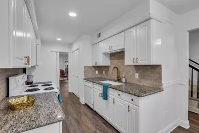 10355 Longmont Drive #35/14, Houston, TX 77042 - Photo 11