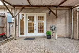 10355 Longmont Dr, Houston, TX 77042 - Photo 27