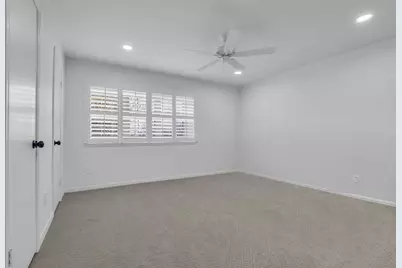 10355 Longmont Drive #35/14, Houston, TX 77042 - Photo 25