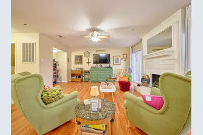 1817 Veranda Drive, West Columbia, TX 77486 - Photo 9