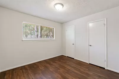 75 Fallshire Drive, The Woodlands, TX 77381 - Photo 11