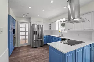 8114 Coolshire Ln, Houston, TX 77070 - Photo 13